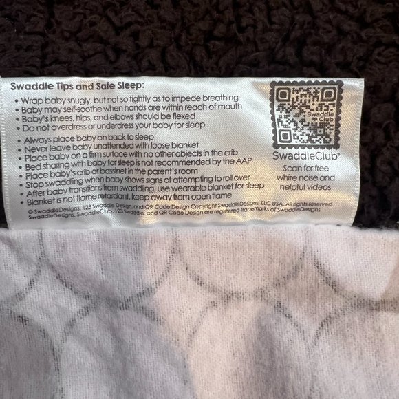New Adorable Swaddle Designs Baby Swaddle 38 x 38 NWT - Picture 13 of 14